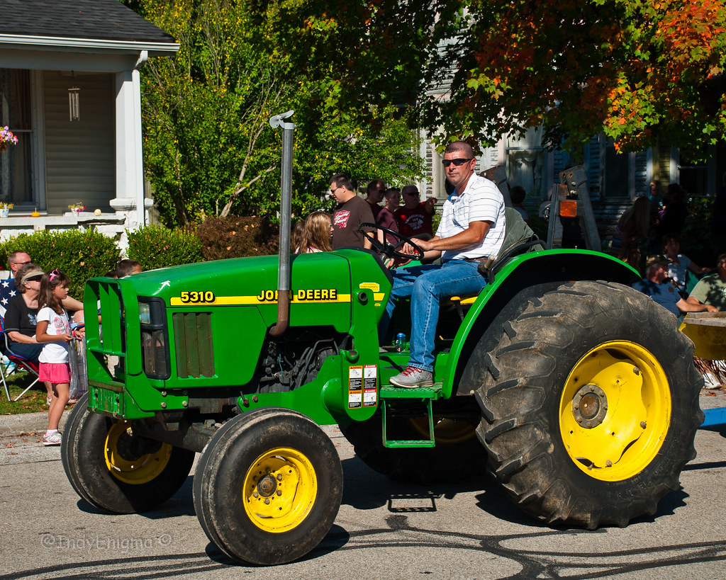 John Deere 5310 Specs, Engine, Transmission, Dimensions