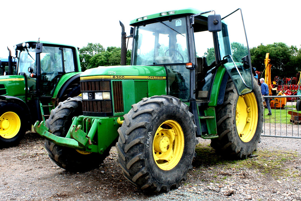John Deere 6300 Specs, Engine, Transmission, Dimensions