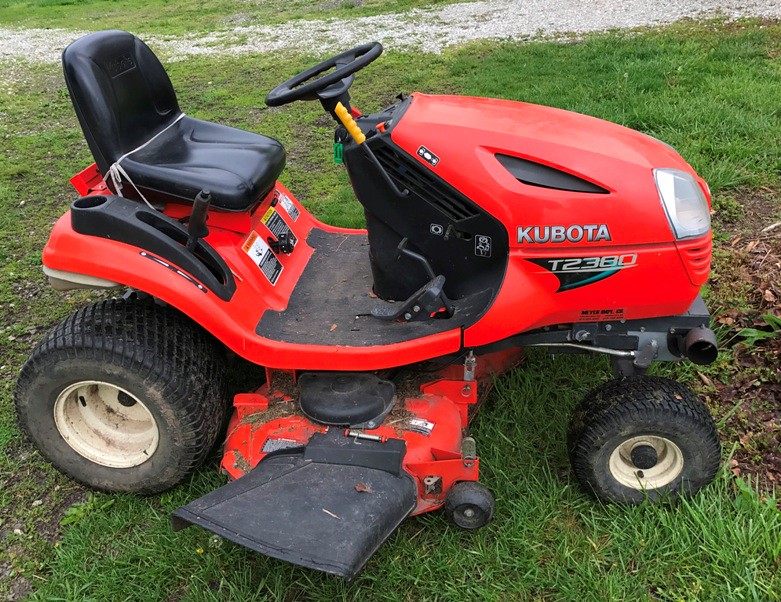 Kubota T2380: Specs, Engine, Transmission, Dimensions