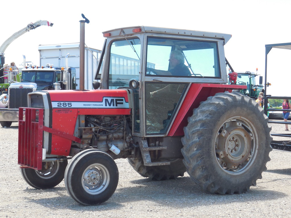 Massey Ferguson 285 Specs, Engine, Transmission, Dimensions