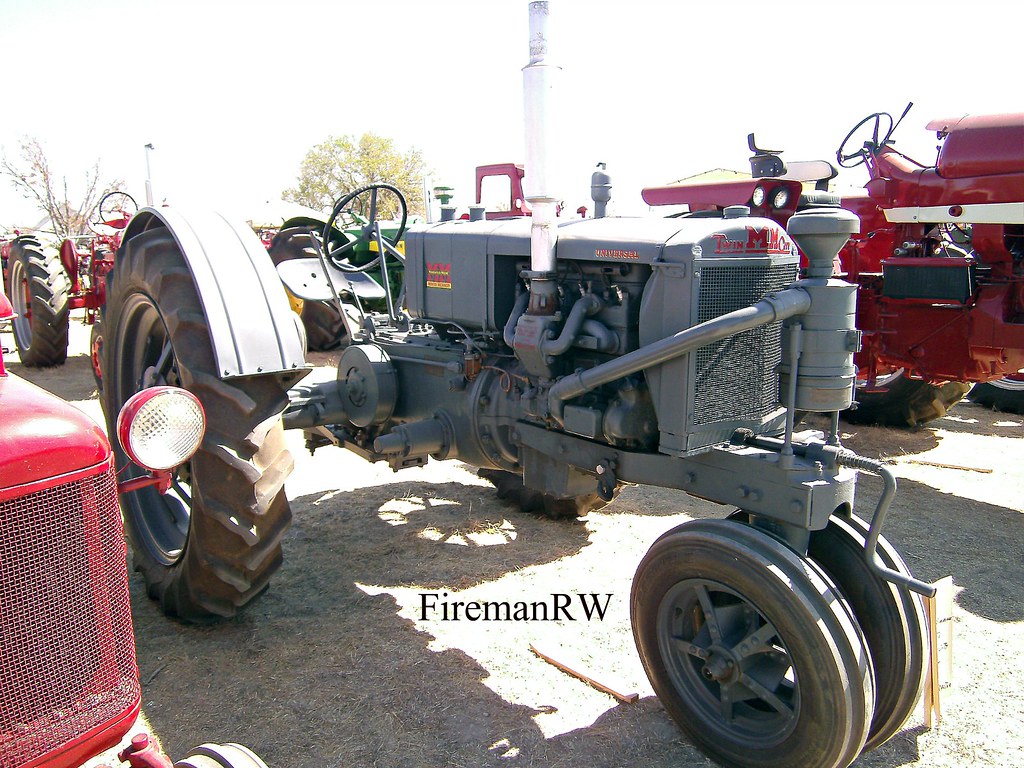 MinneapolisMoline JT Specs, Engine, Transmission, Dimensions