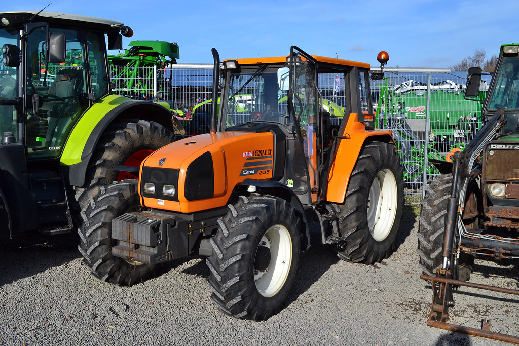 Renault Ceres 335 Specs, Engine, Transmission, Dimensions