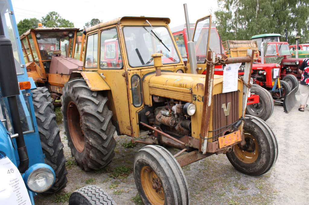 Valmet 500 Specs, Engine, Transmission, Dimensions