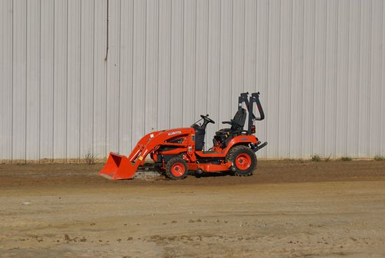 Kubota BX2670: Specs, Engine, Transmission, Dimensions