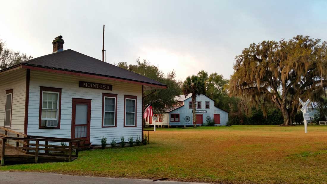 Exploring Micanopy Florida in the morning Agroads RV Adventures