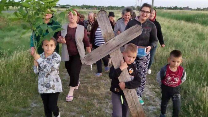 Slujbe Èi RugÄciuni Pentru Venirea Ploii