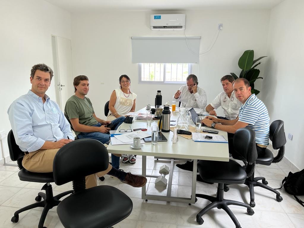 Ignacio Latirigoyen visitó AgroVictoria SRL AgroNoa