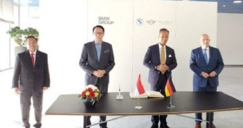 Jumpa BMW dan Mercedes-Benz, Menperin Ajak Kembangkan Mobil Listrik di Indonesia