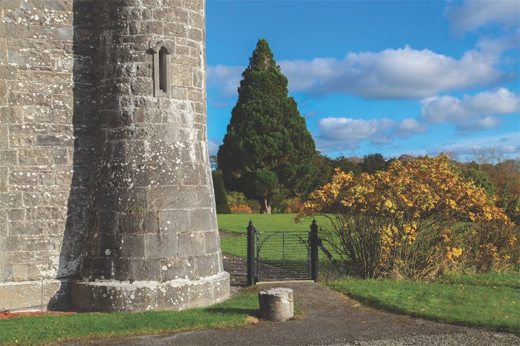 Knockdrin Castle Mullingar, IRELAND. €5m Ahava Jerusalem