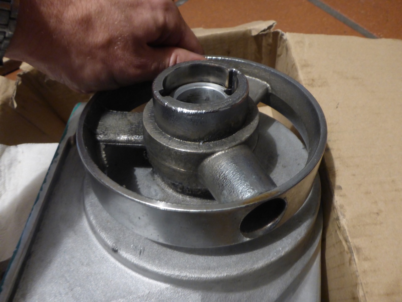 Anchor Windlass Maintenance (Lofrans Royal) ahora