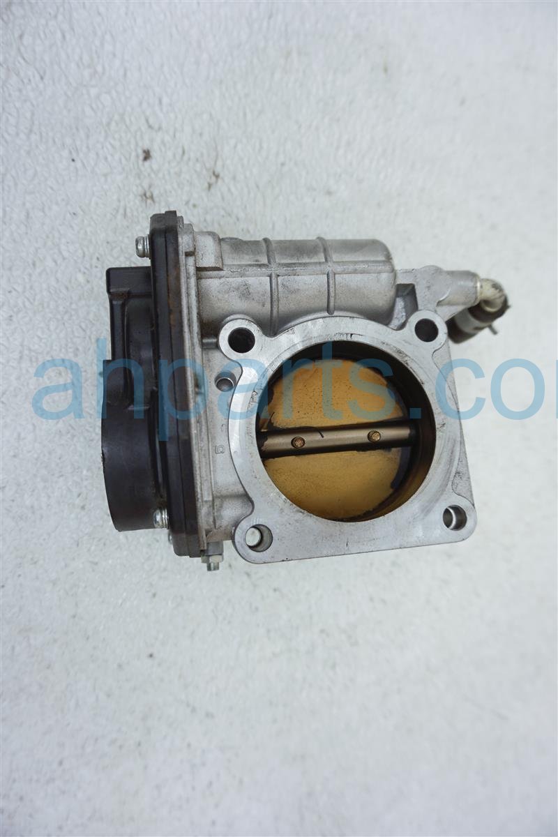 2015 Infiniti Q50 Passenger Throttle Body 16119JK20B