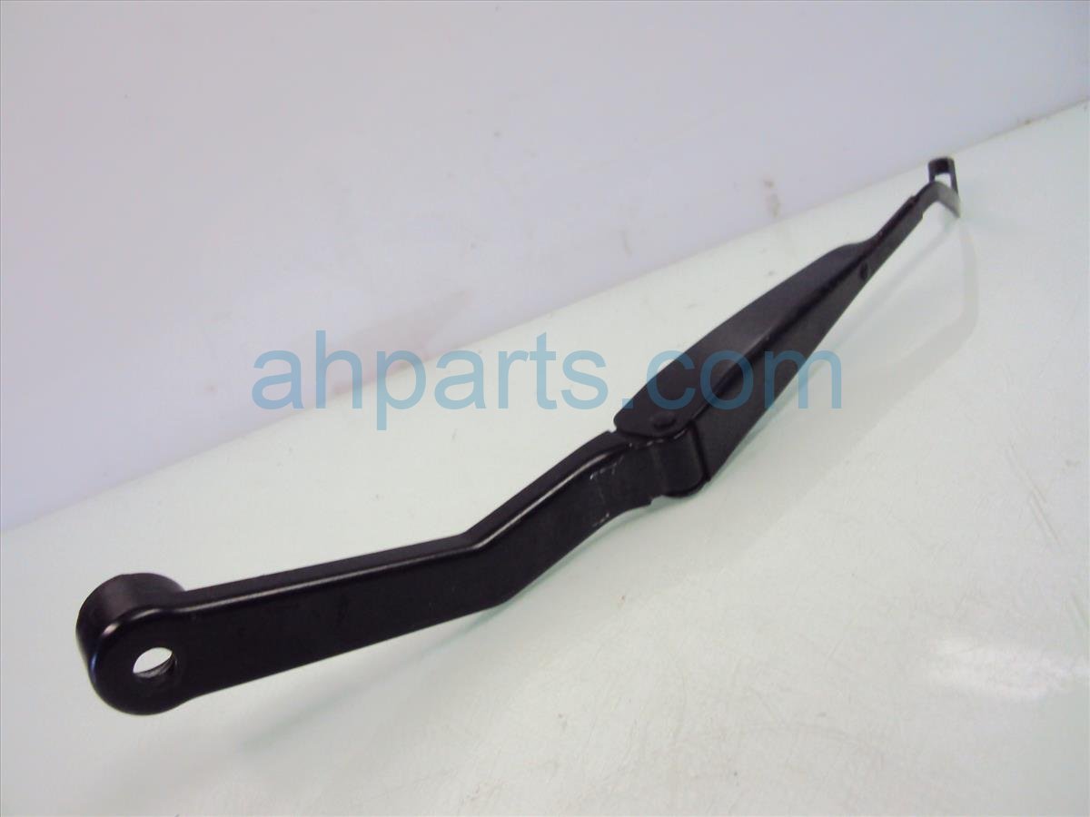 2005 Honda S2000 Windshield Passenger Wiper Arm Light Scratches