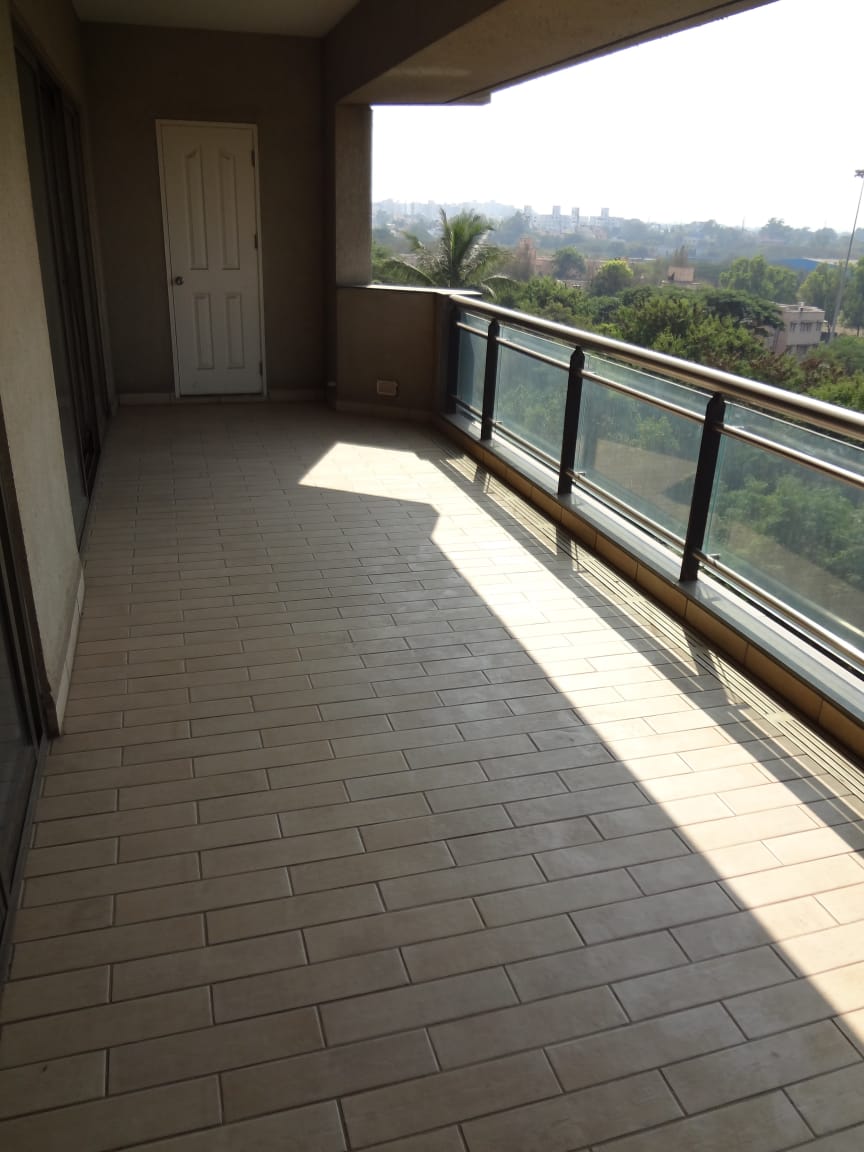 Available For Sale 4Bhk With Servants Room In Ssilver Wood, Koregaon