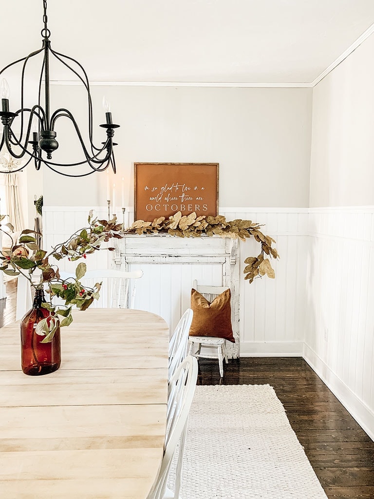 30 Stunning Farmhouse Fall Mantel Decor Ideas