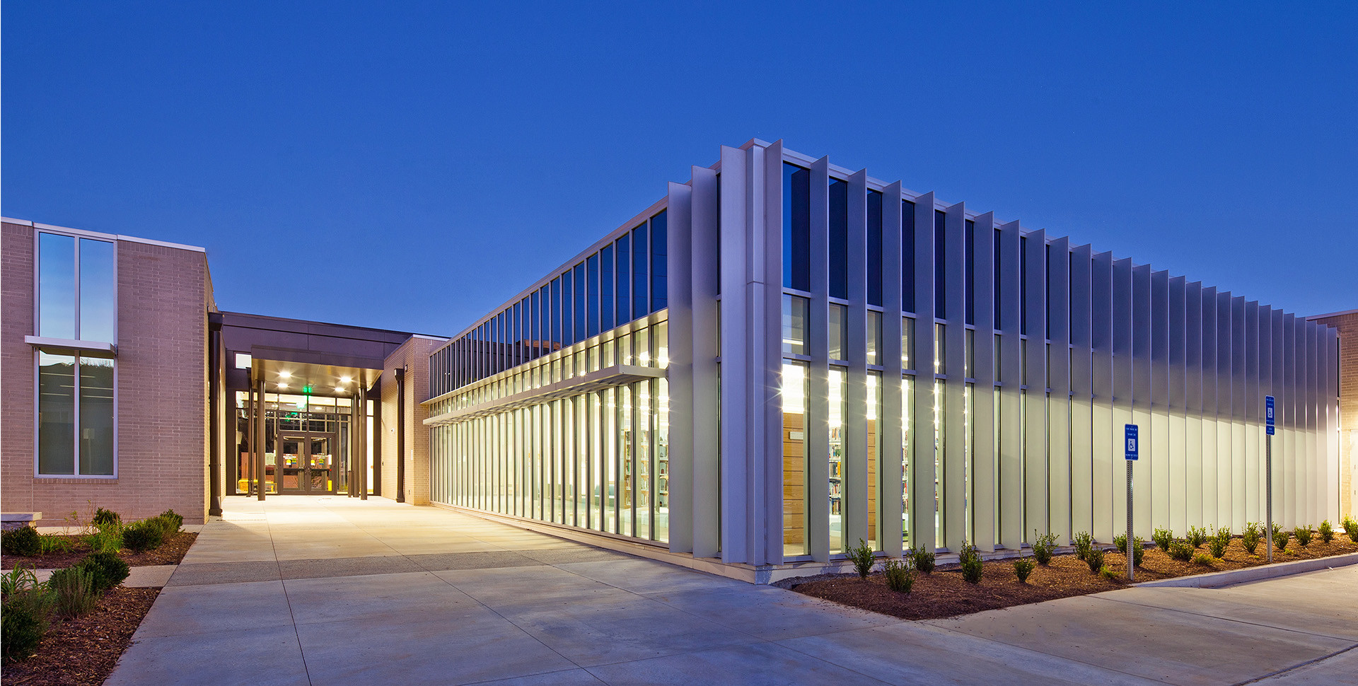 Metropolitan Library ai3