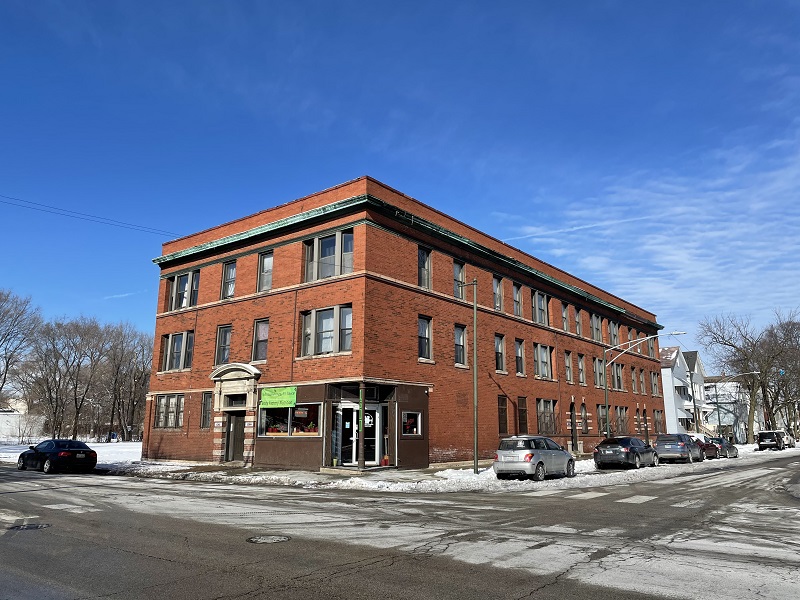 AIA 18 Units Chicago, Illinois Back Of The Yards Neighborhood