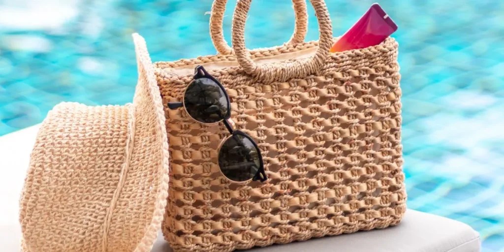 Must-Have Items for Traveling With Birds
