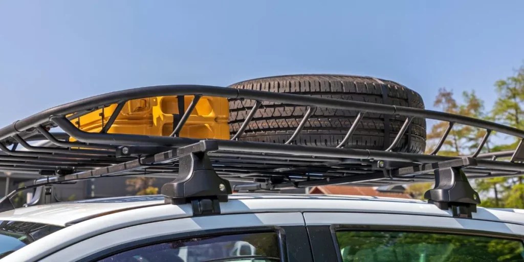 What Are the Best Accessories for Customizing Your Car’s Roof?