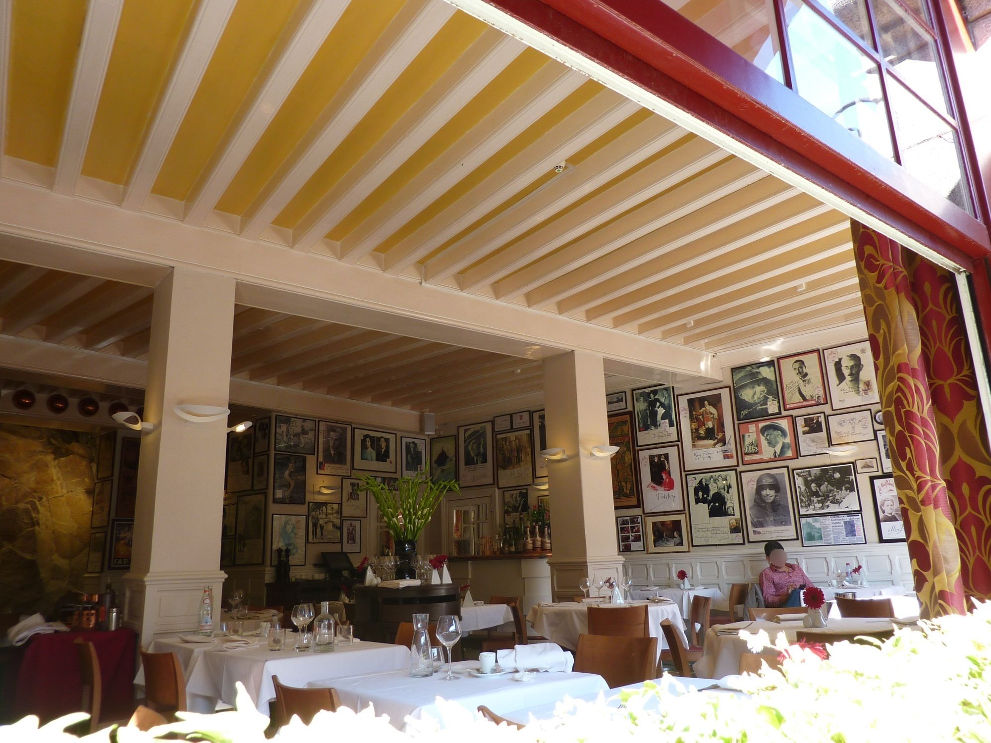 chez la mere poulard