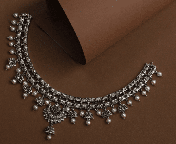 Five Things to Know About One of the Biggest Artificial Jewellery