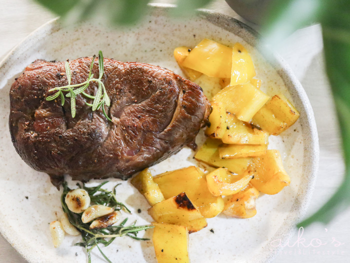 【西式料理】Costco好市多嫩肩牛排完美熟度～氣炸鍋、鐵盤煎法時間都給你！