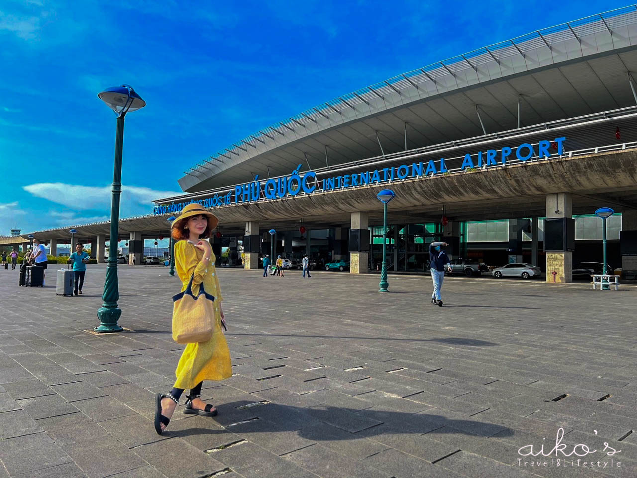 【遊富國島】轉機全記錄｜越南航空VN571台北飛胡志明、VN1827胡志明飛富國島機上餐點、座位、轉機過程紀錄。