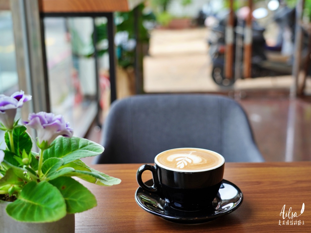 高雄河堤社區│MB KAFFA 買杯精品咖啡 隱身社區一角的小小咖啡店