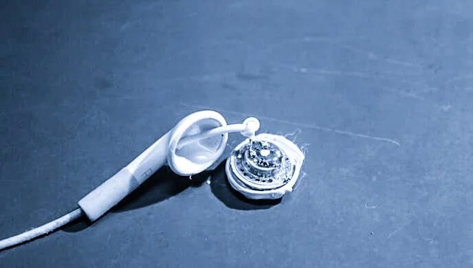 Headphones Damaged