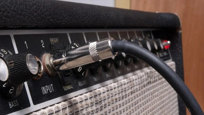 How Do Tubes Versus Digital Amplifiers Diverge