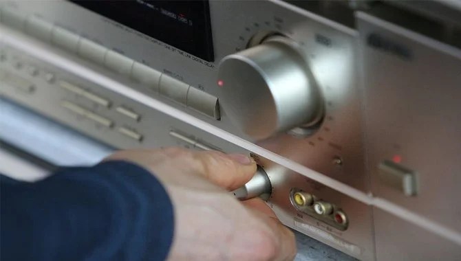 How To Connect A Turntable To A Receiver Without A Phono Input. jpg (1)