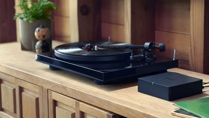 How To Use Airplay Transmitter For Your Turntable Music?