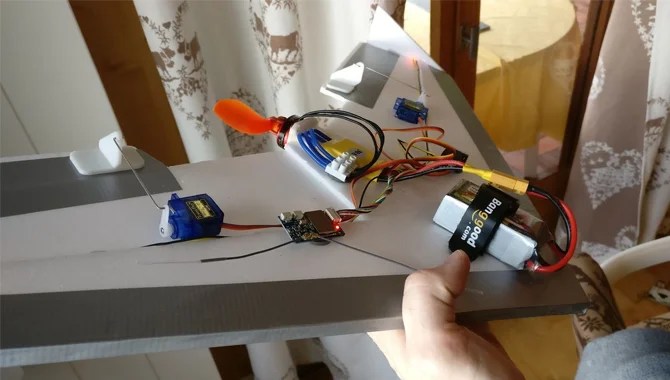 Simple-to-Build-the-Connection