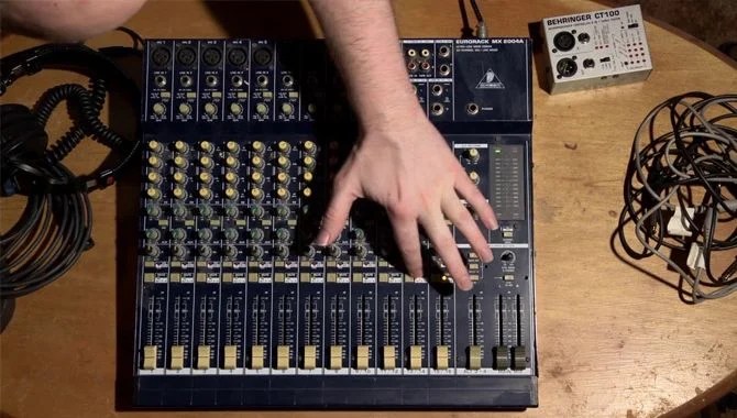 Solution-1-Use-a-USB-audio-mixer