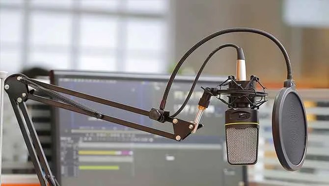 Use Mic ArmStand