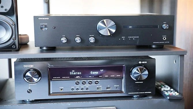What Is the Relationship Between an Amp and a Receiver