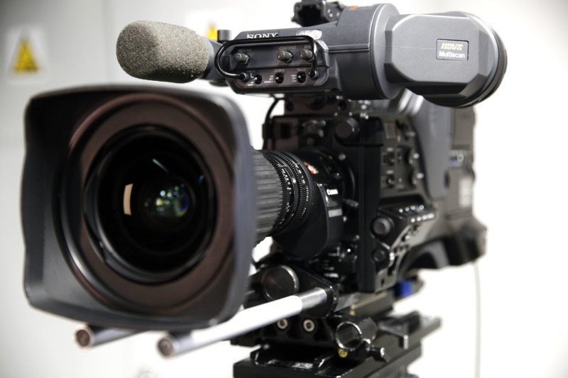 Video Equipment Hire Pros And Cons Aimimage