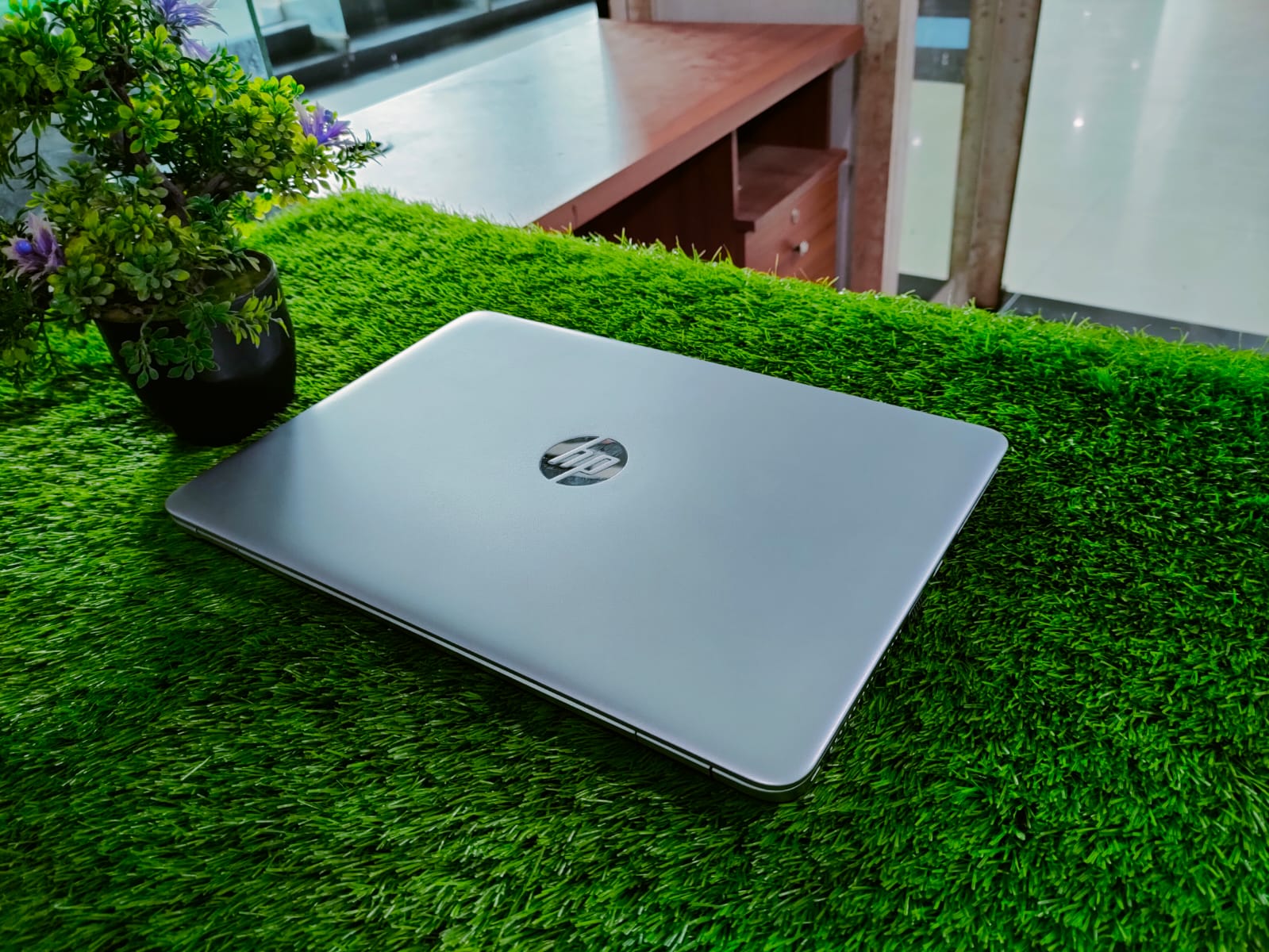 HP EliteBook 840 G3 Core i5 6th Gen 256GB SSD 8GB RAM Fast Laptop - Airamon