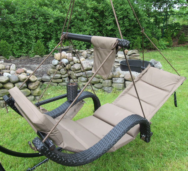 Air ChairDeluxe Wicker Lounger Airchair