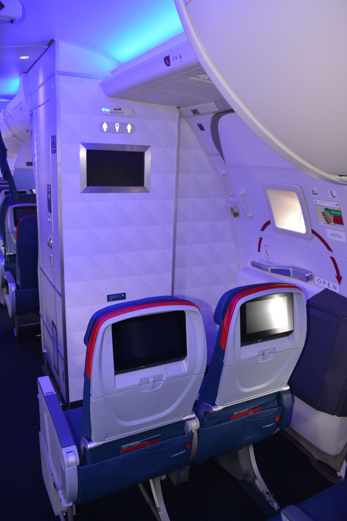 Gallery 2 Aircraft & Avionics Solutions