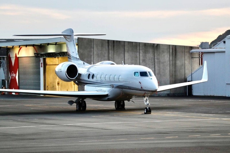 Are Private Jets Safe? (Discover 16 MindBlowing Secrets)