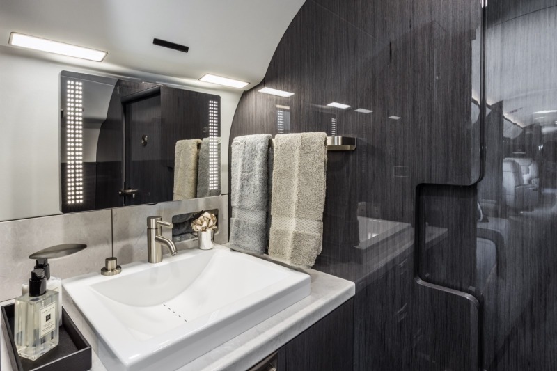 Private Jet Bathroom 10 Amazing Luxury Jet Ultimate Guide