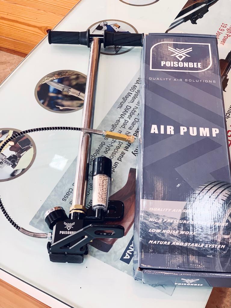 Poisonbee PCP Hand Pump 4500psi (300bar) With Dry Pack Assembly