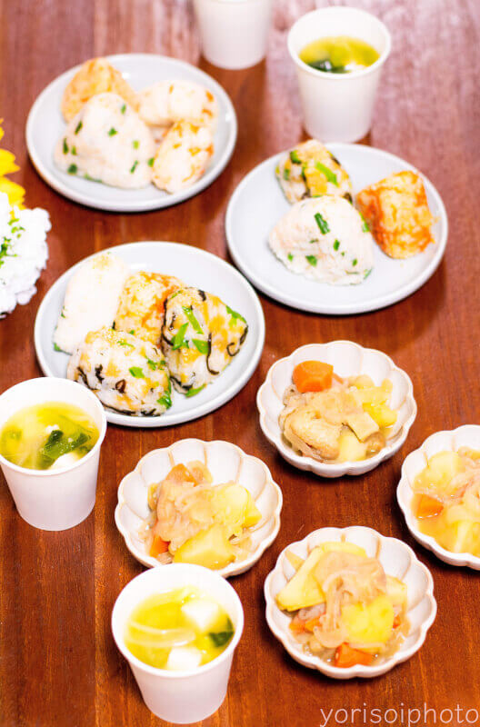 How to make dashi (Japanese soup stocks ), rice with pot, miso soup