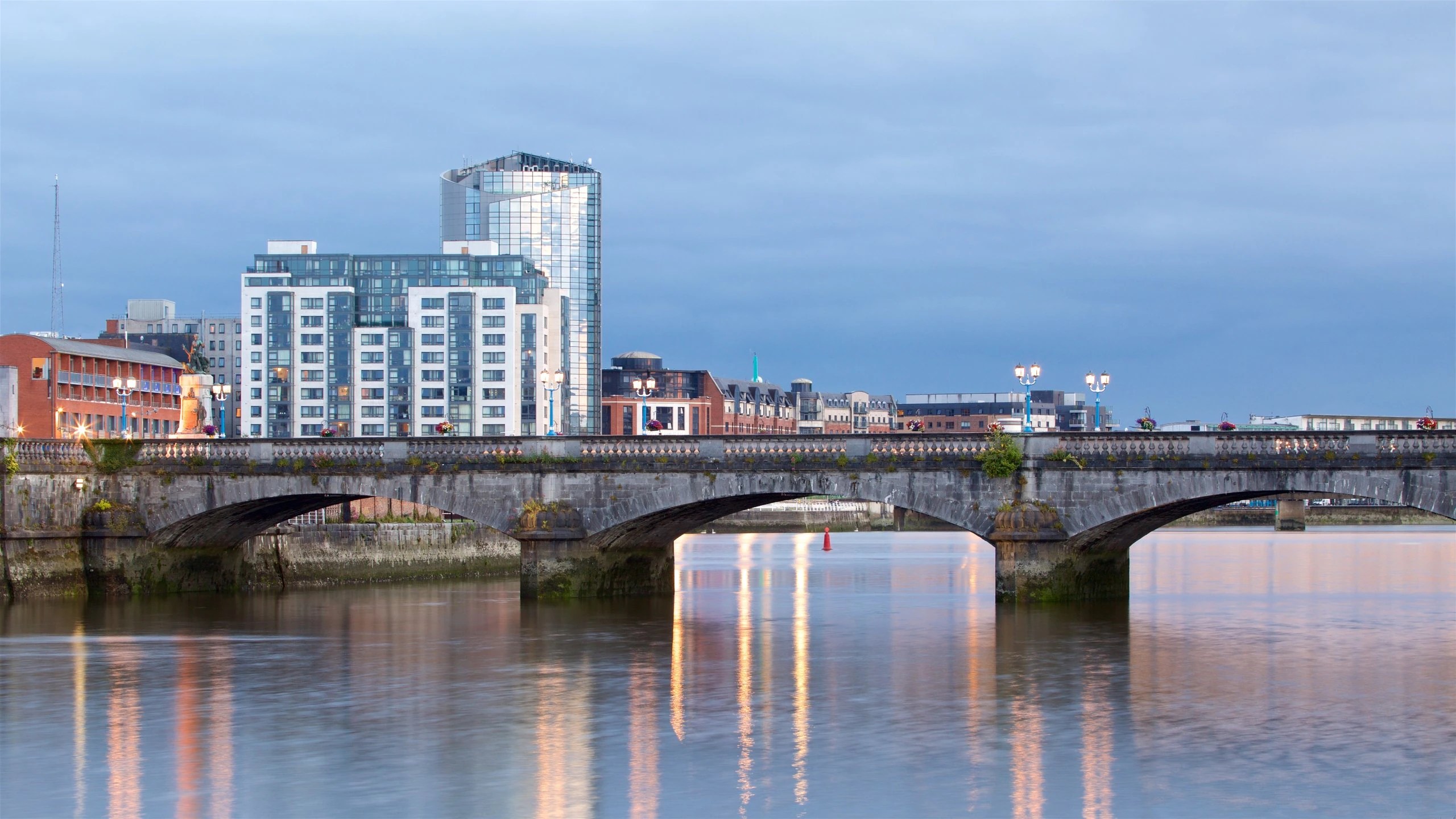 ASL Airlines Shannon Office in Ireland +18449331902