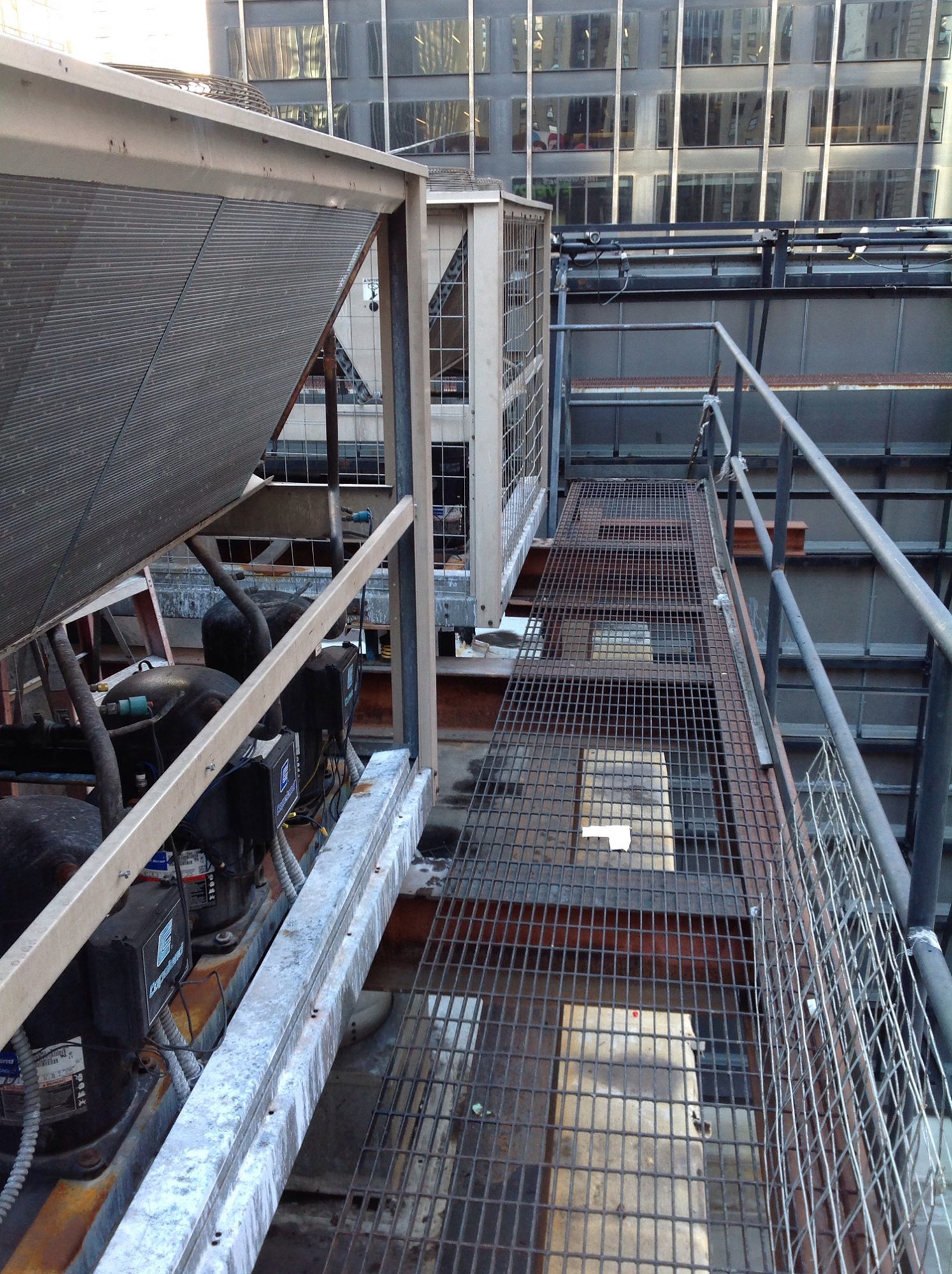 Remote Monitoring and Control of Commercial HVAC Airlogix