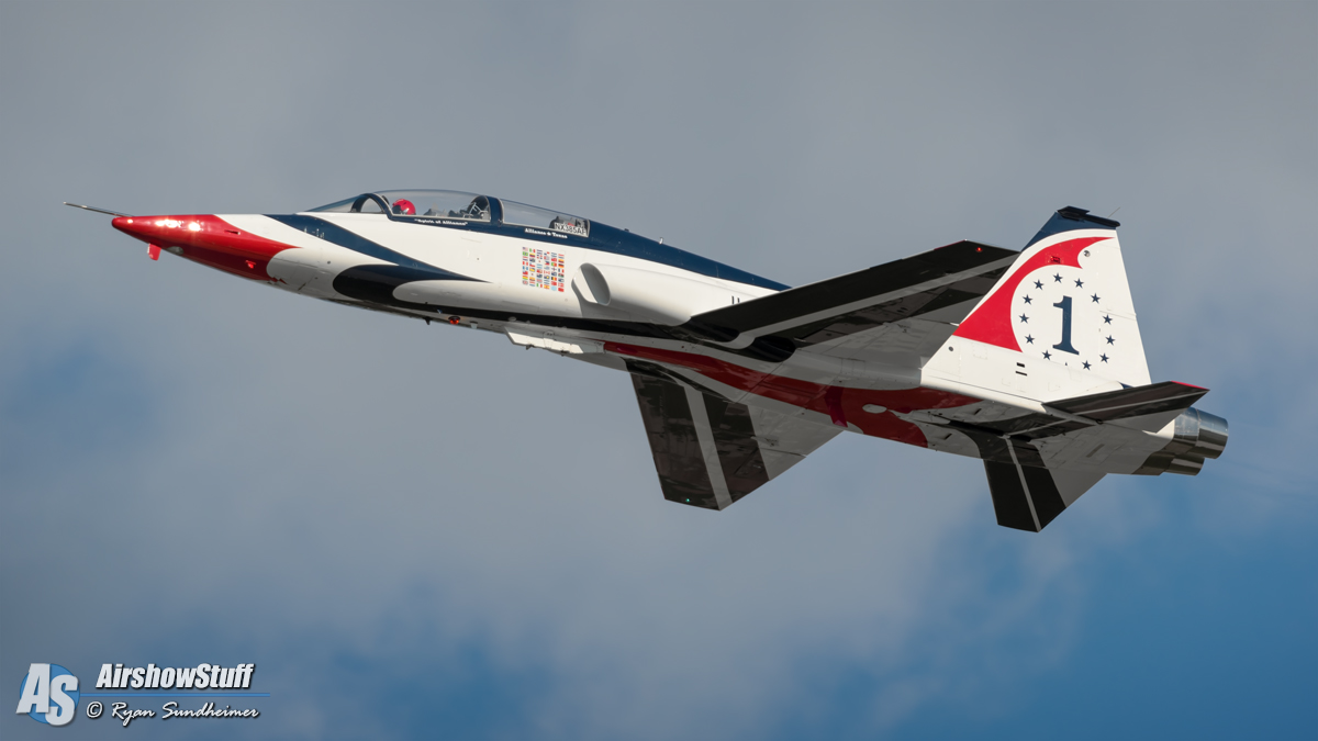 The Many Highlights Of EAA AirVenture Oshkosh 2015 AirshowStuff