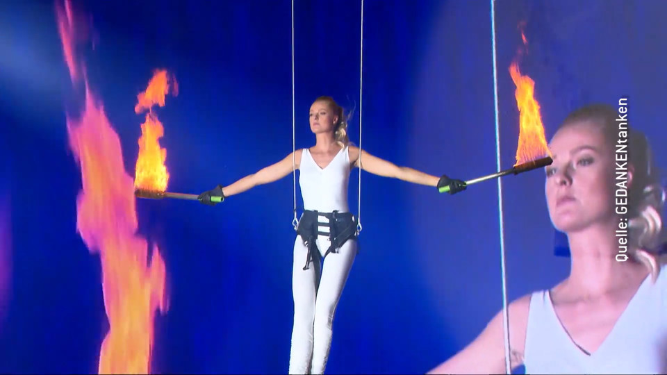 Miriam Höller macht das Beste aus ihrem Schicksal Video VIP.de