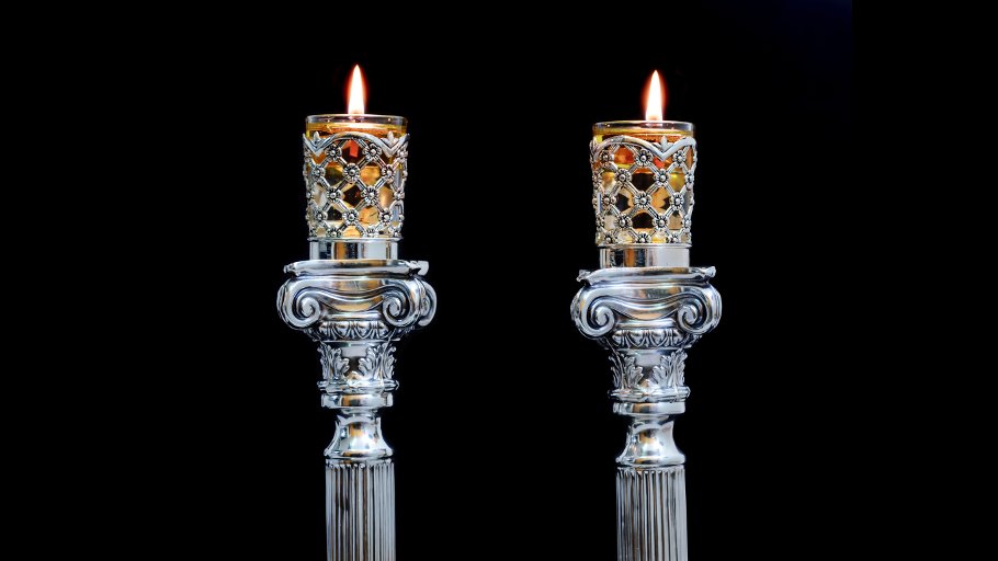 Be The Light The Power of Lighting Candles in Judaism Aish