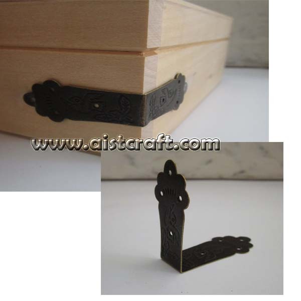 Decorative box corner antique
