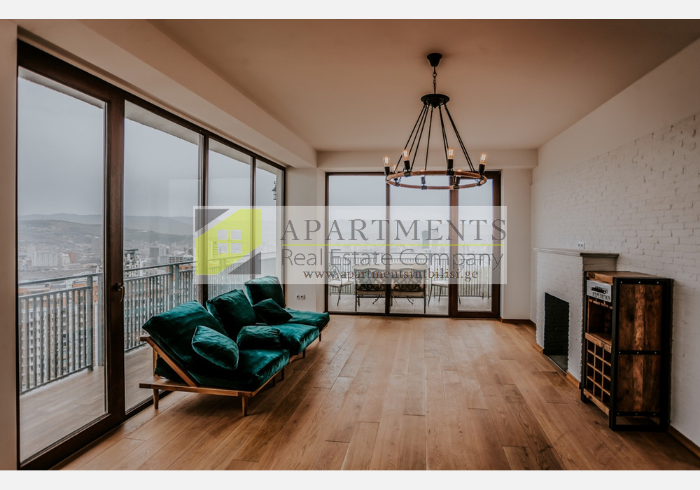 3 bedrooms luxury apartment for rent in Vake Apartments, Flats